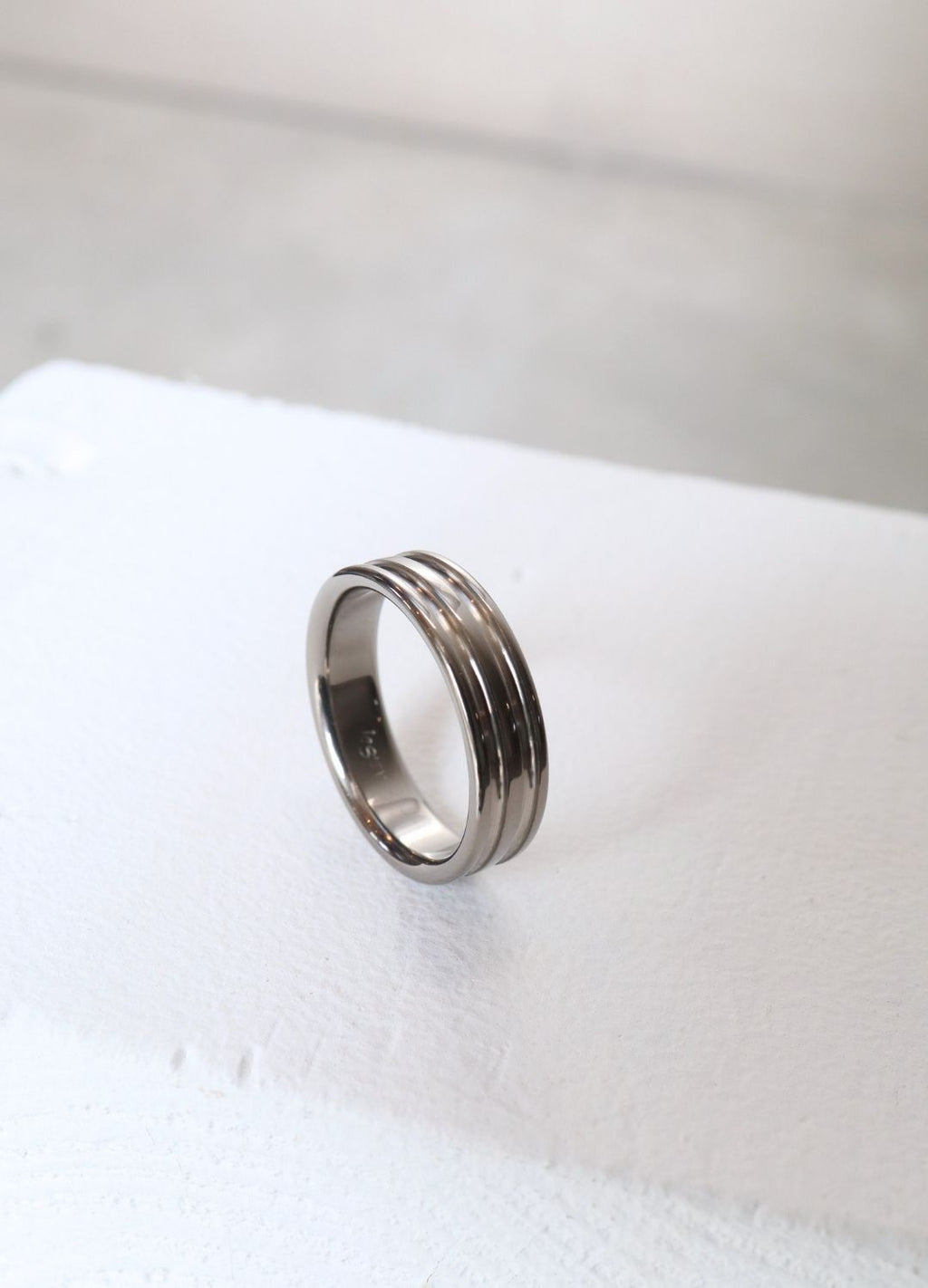 Pure Titanium Ring, Natural, Engraving OK U47